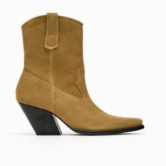 NWT. Zara Taupe Split Suede Cowboy Ankle Boots. Size 8. - Picture 1 of 7